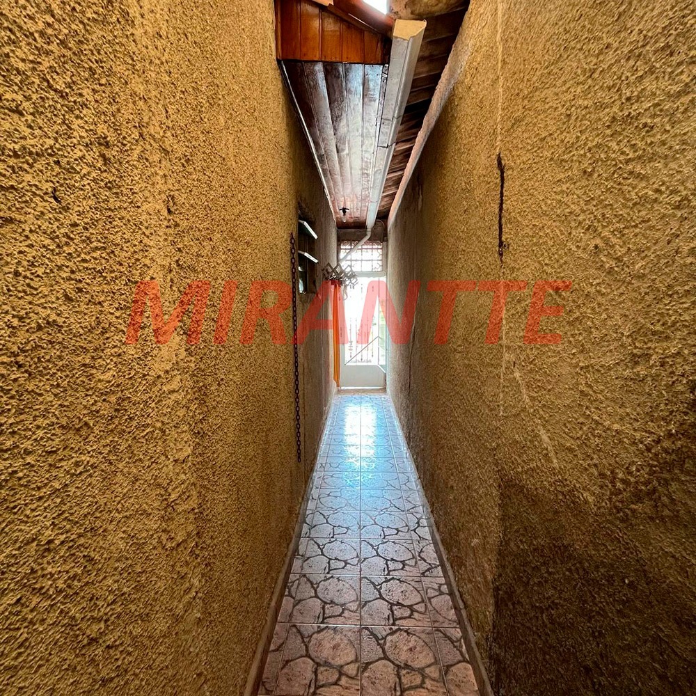 Casa terrea de 116m² com 2 quartos em Vila Santos
