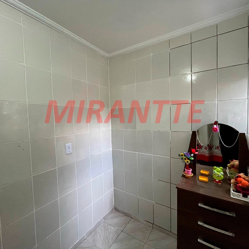 Casa terrea de 116m² com 2 quartos em Vila Santos