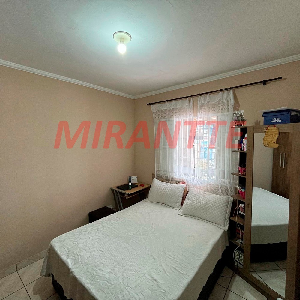 Casa terrea de 116m² com 2 quartos em Vila Santos