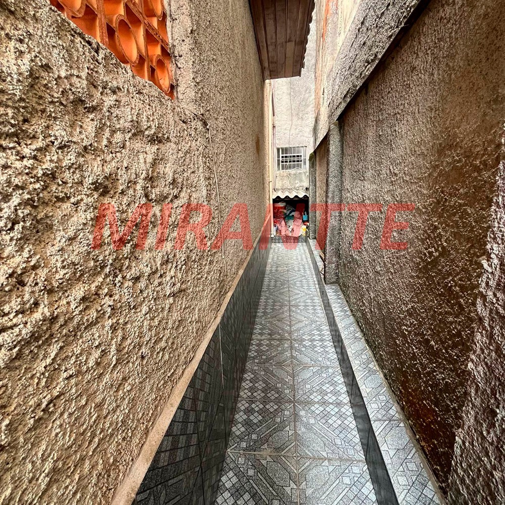 Casa terrea de 116m² com 2 quartos em Vila Santos