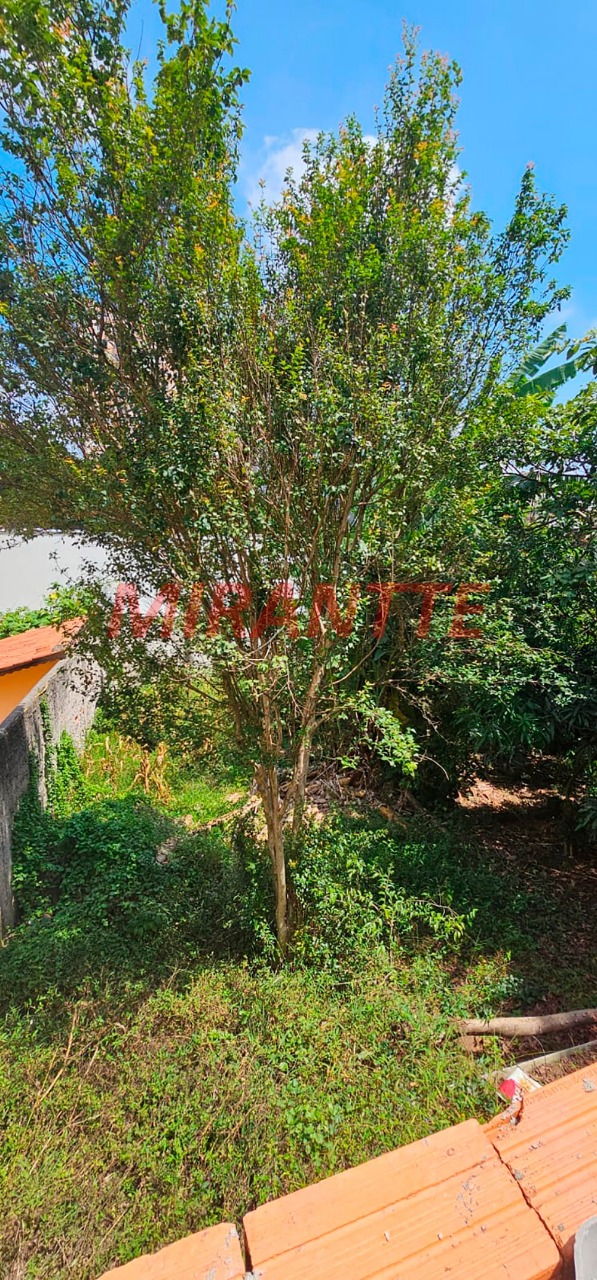 Terreno de 0m² em Imirim