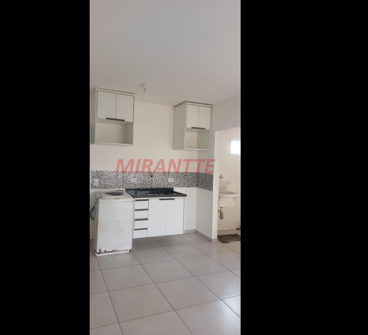 Outros de 1100m² em Limão
