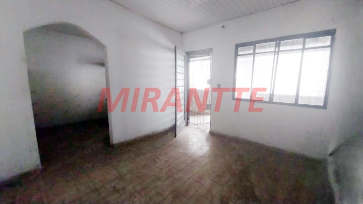 Casa terrea de 260m² com 3 quartos em Santa Terezinha