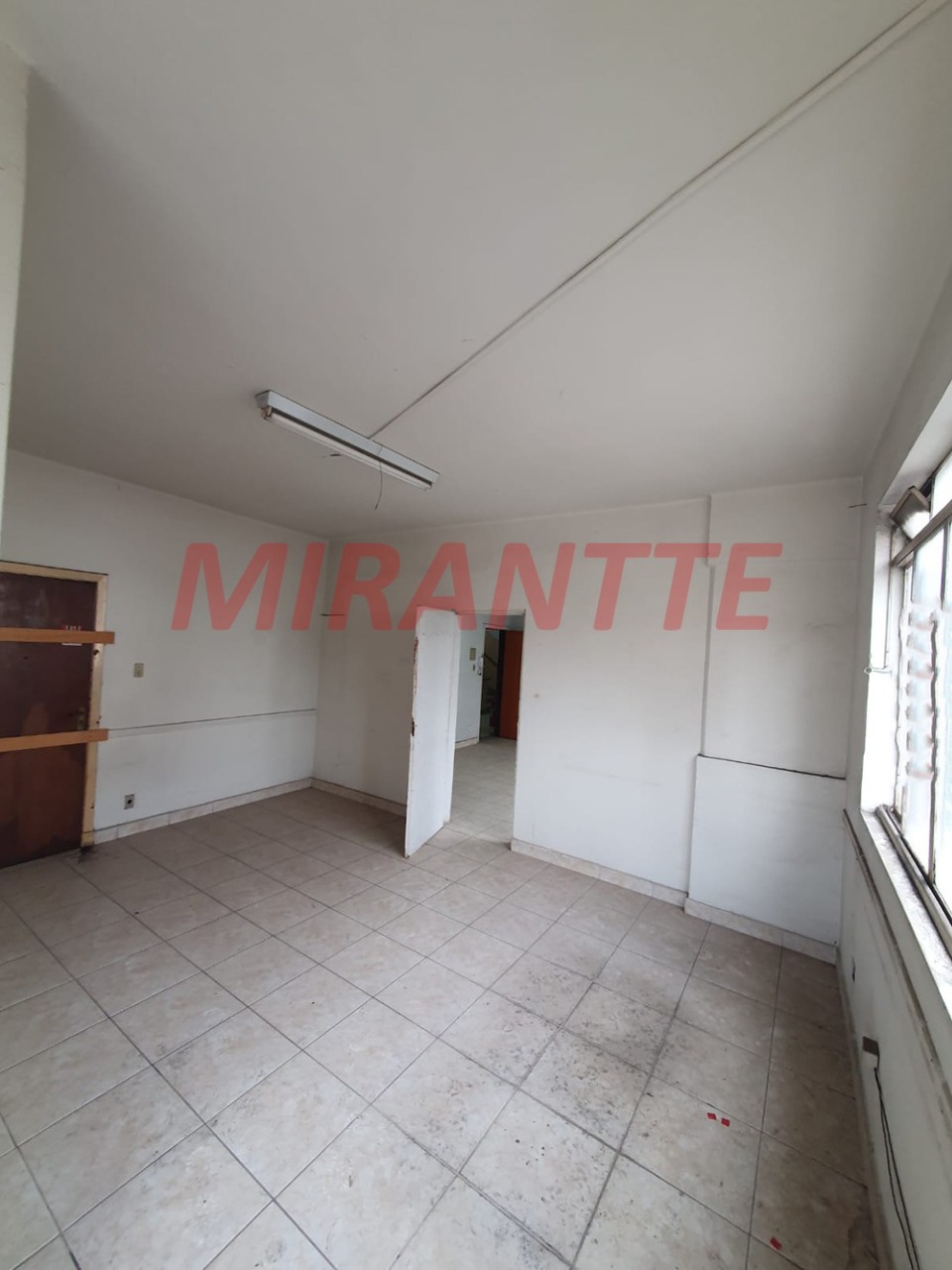 Comercial de 48m² em Santana