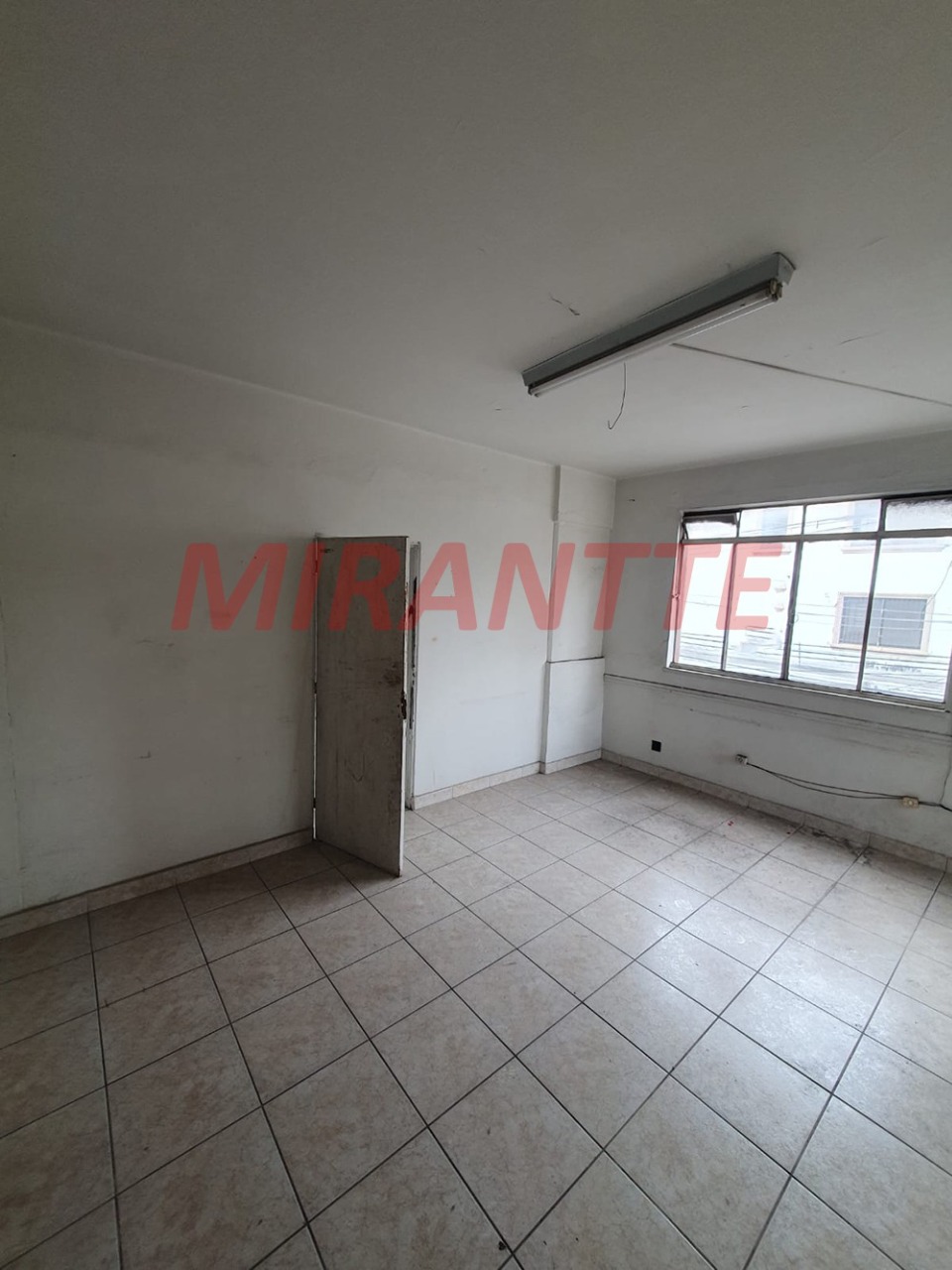 Comercial de 48m² em Santana