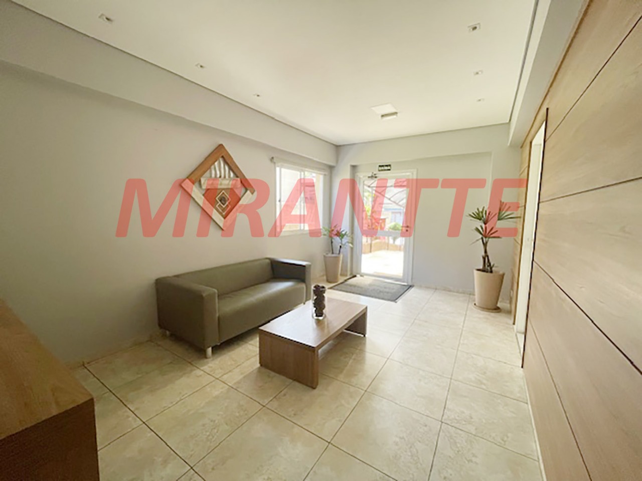 Apartamento de 75m² com 3 quartos em Santana