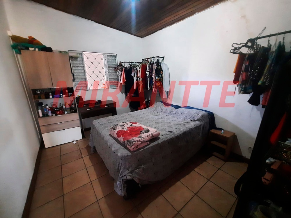 Casa terrea de 250m² com 4 quartos em Vila Mazzei