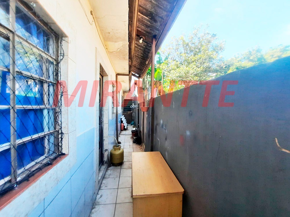 Casa terrea de 250m² com 4 quartos em Vila Mazzei