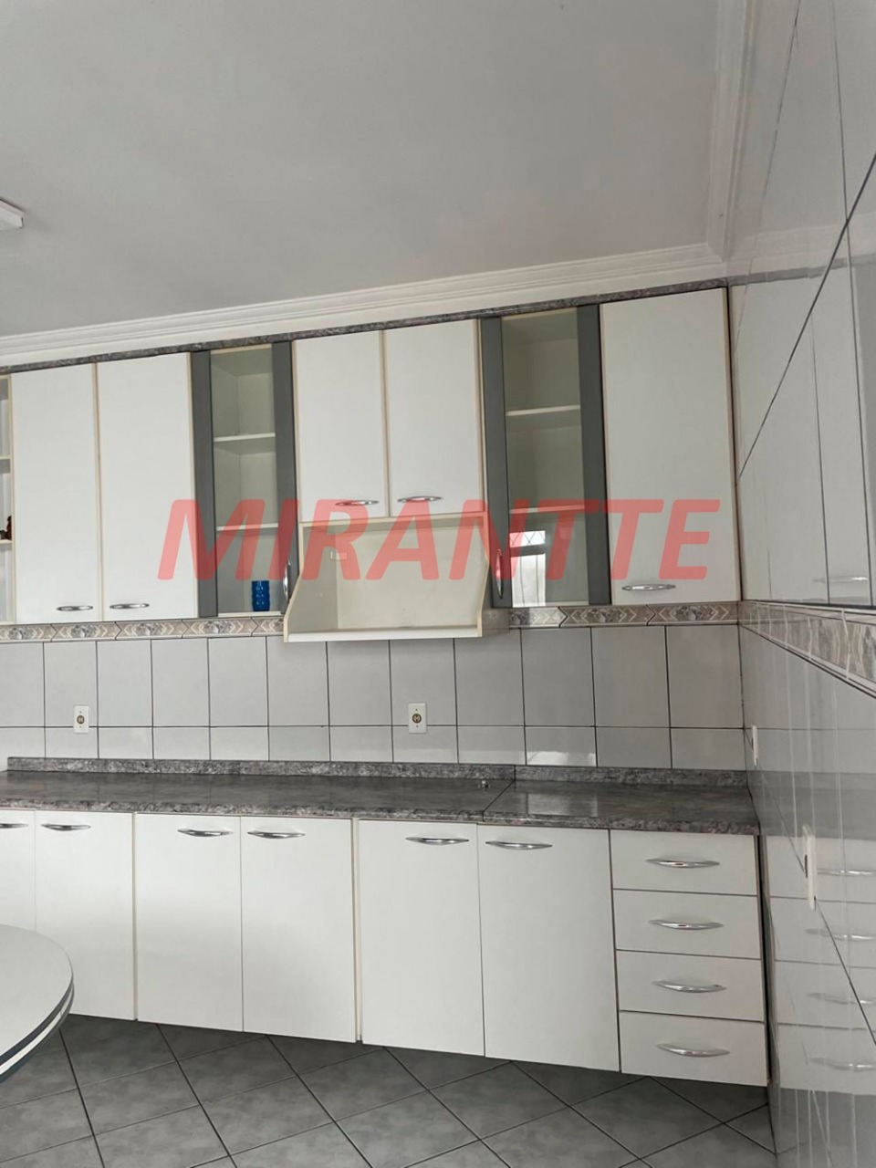 Sobrado de 125m² com 3 quartos em Parque Casa De Pedra