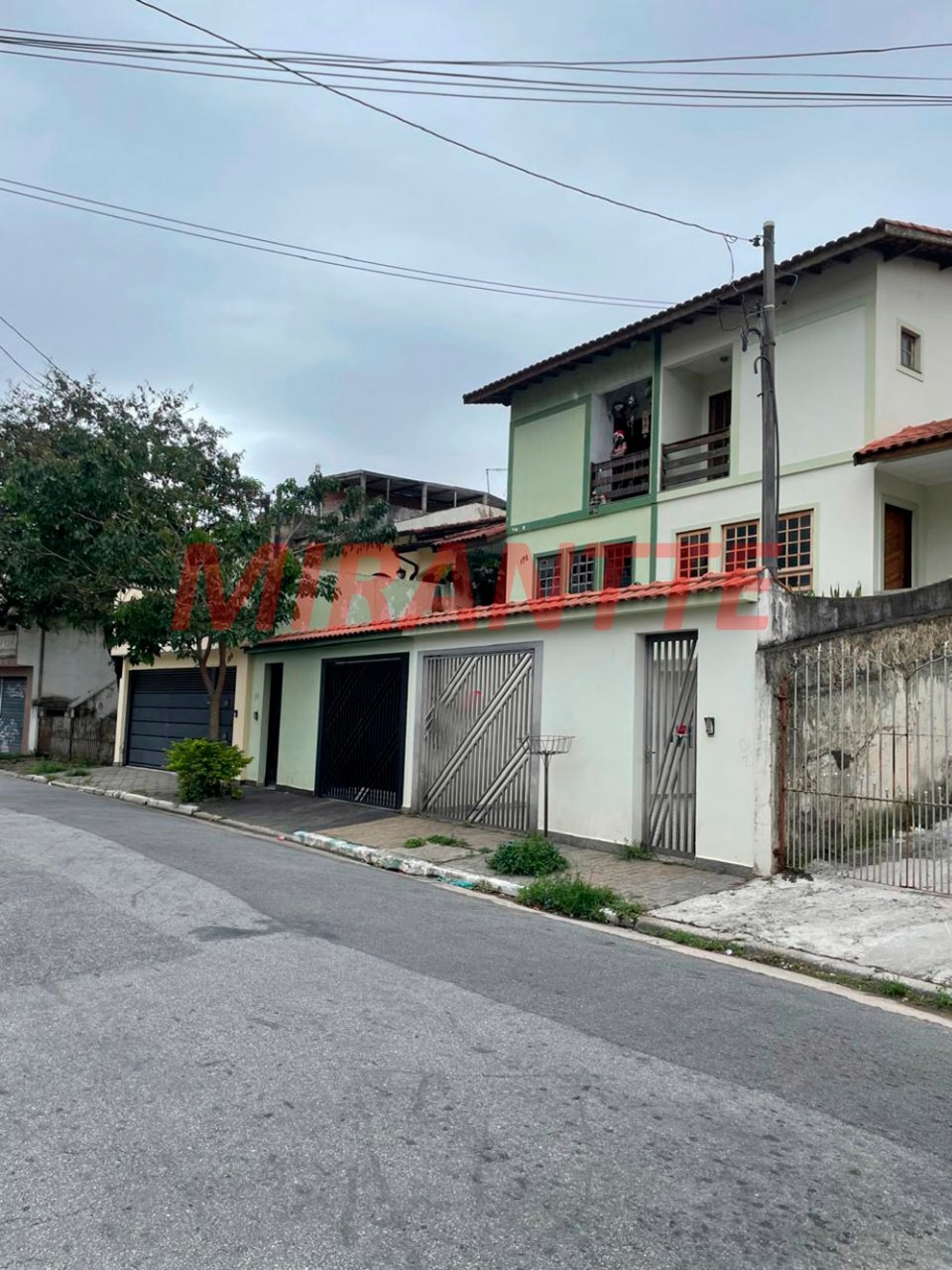 Sobrado de 125m² com 3 quartos em Parque Casa De Pedra