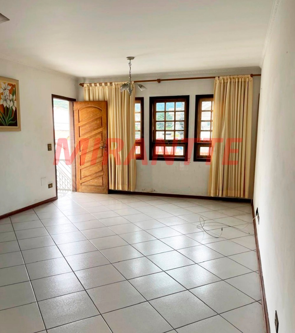 Sobrado de 125m² com 3 quartos em Parque Casa De Pedra