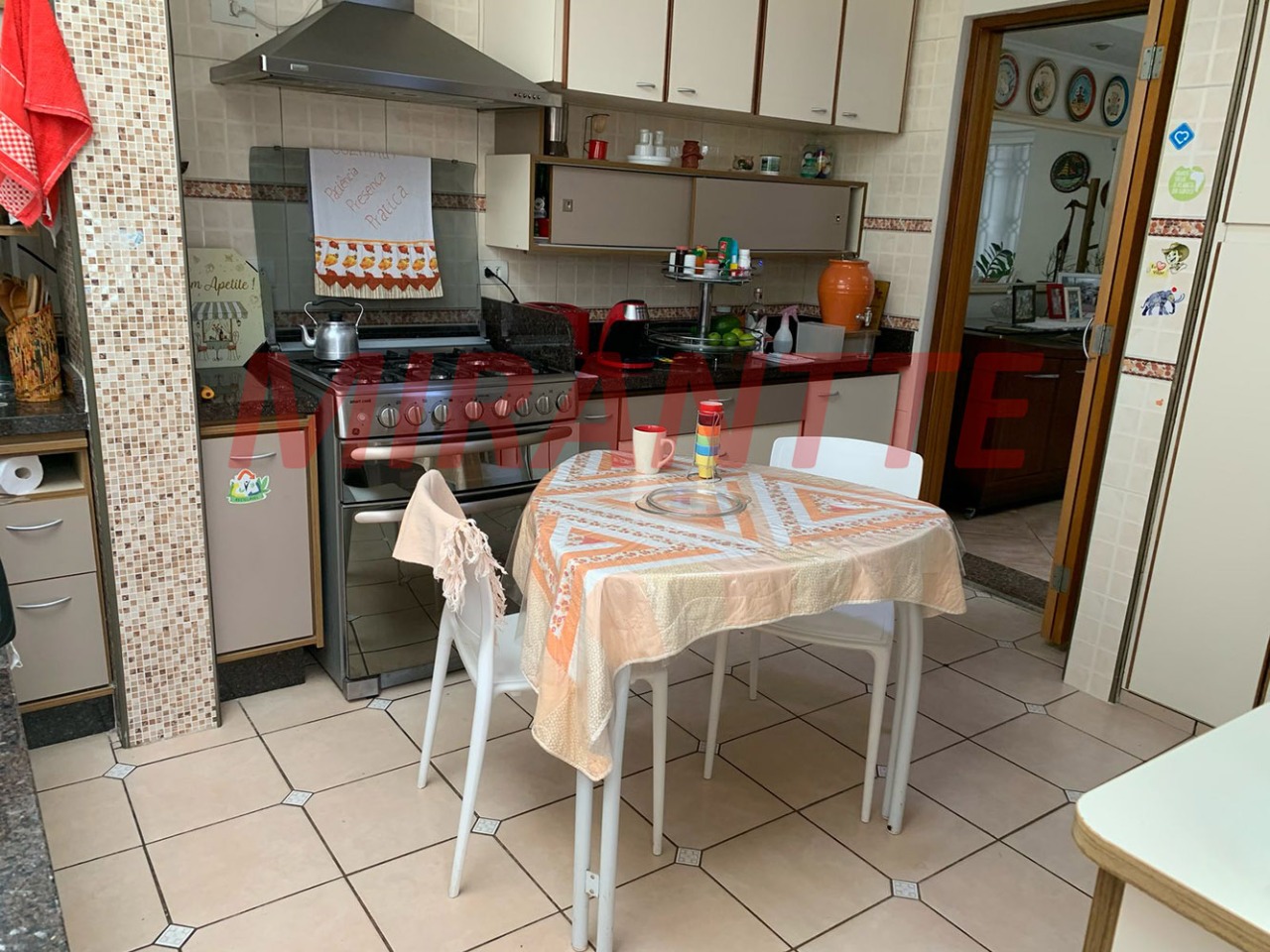 Sobrado de 262m² com 5 quartos em Vila Isolina Mazzei