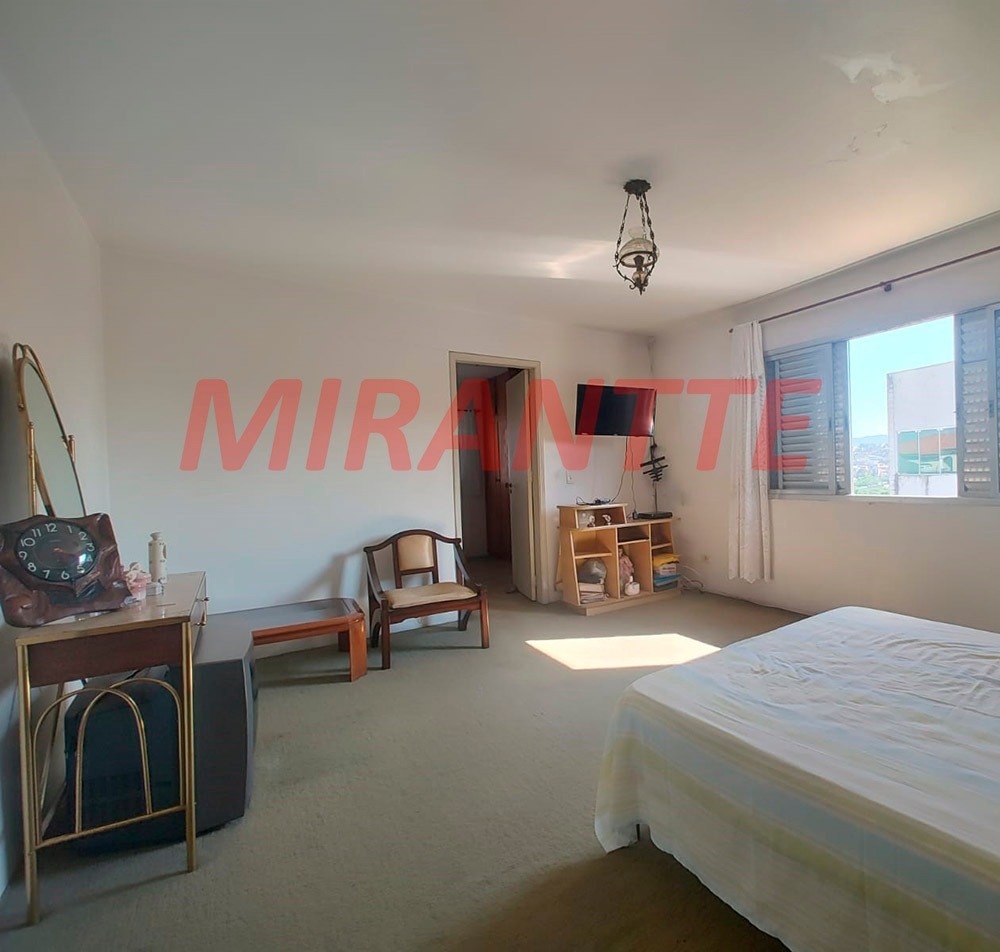 Sobrado de 272m² com 3 quartos em Jardim Primavera (Zona Norte)