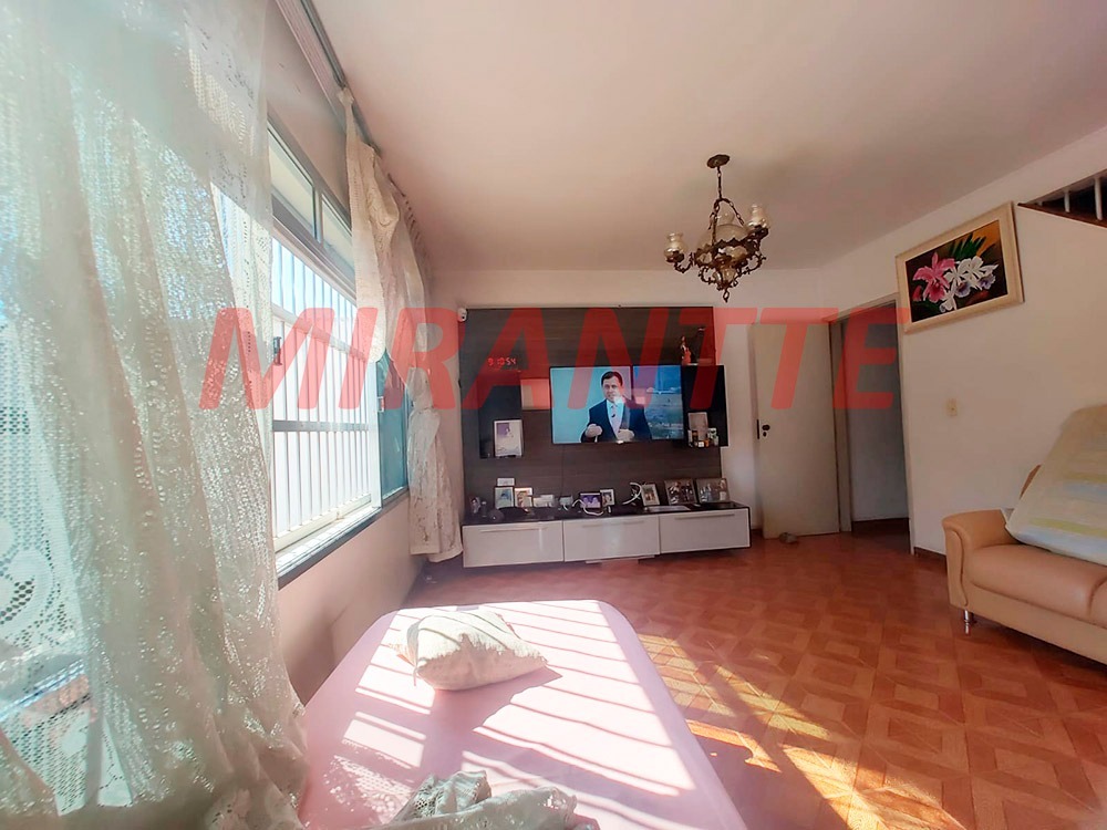 Sobrado de 272m² com 3 quartos em Jardim Primavera (Zona Norte)