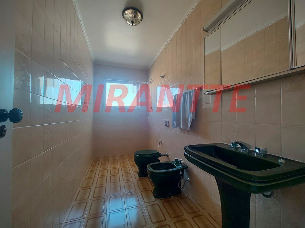 Sobrado de 272m² com 3 quartos em Jardim Primavera (Zona Norte)