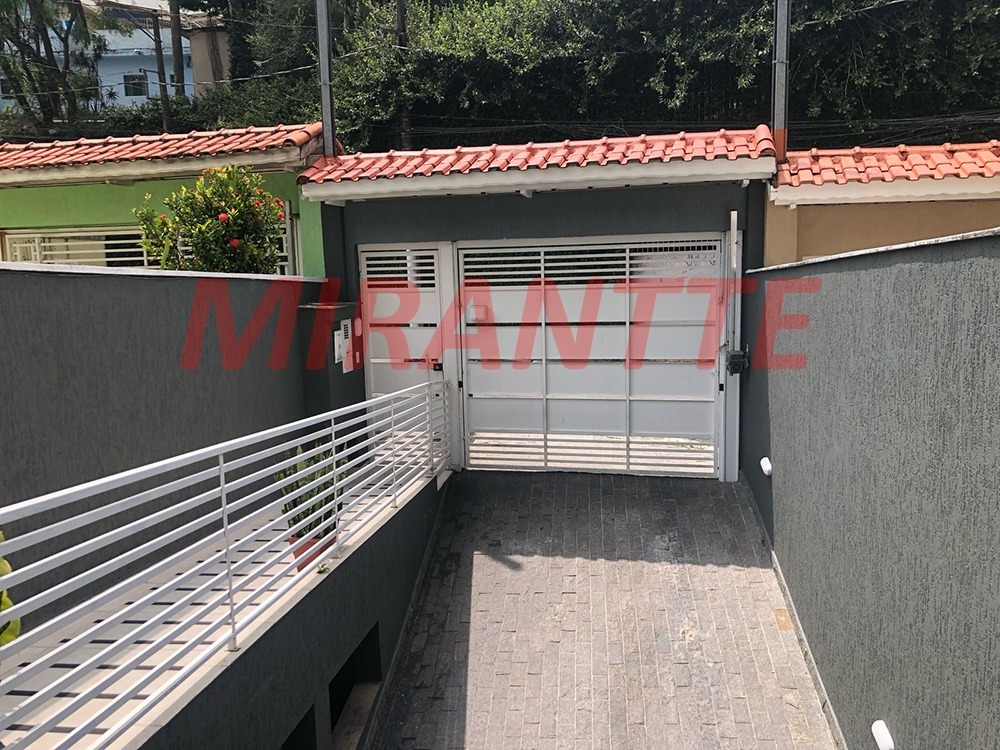 Sobrado de 214m² com 3 quartos em Mandaqui