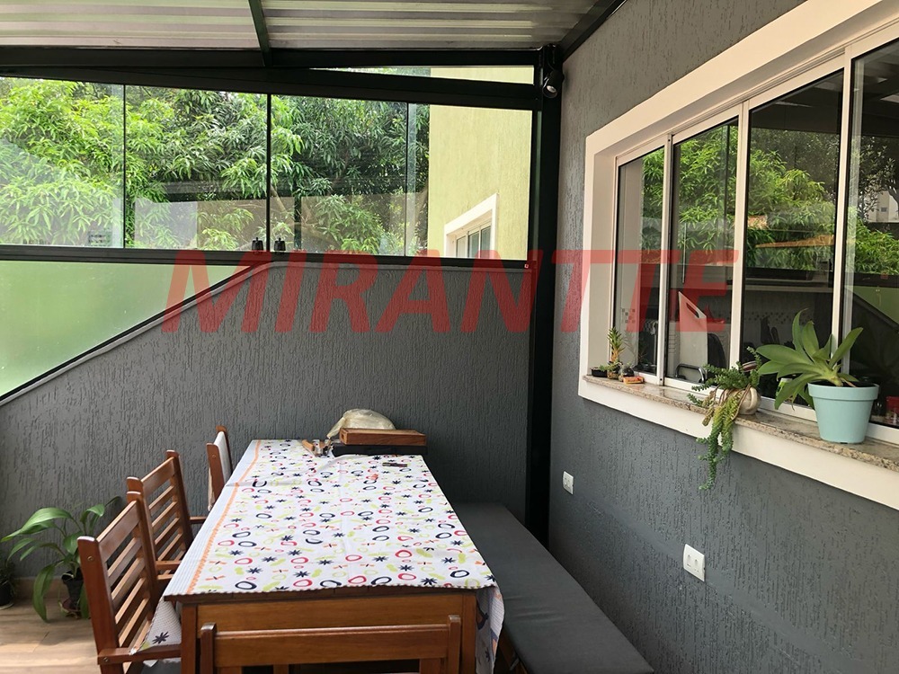 Sobrado de 214m² com 3 quartos em Mandaqui