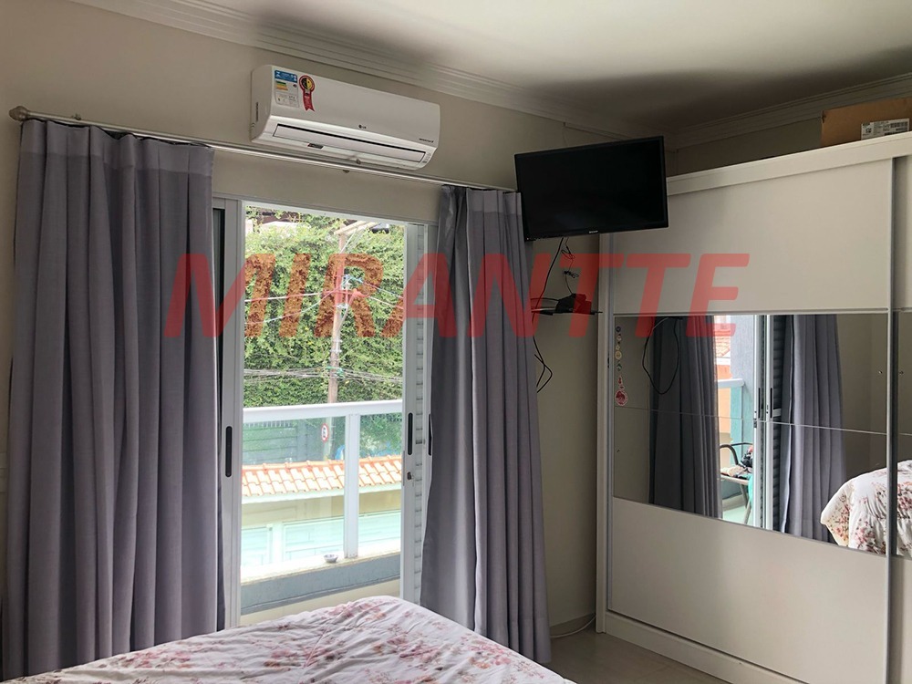 Sobrado de 214m² com 3 quartos em Mandaqui