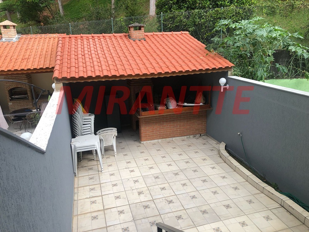 Sobrado de 214m² com 3 quartos em Mandaqui