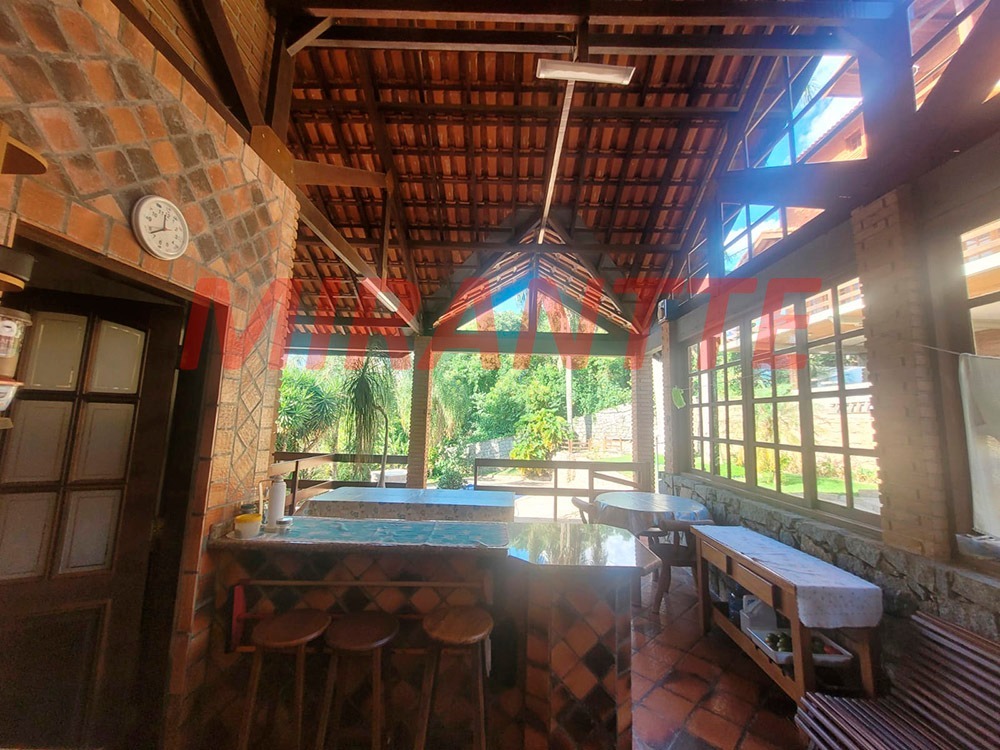 Sobrado de 427.81m² com 4 quartos em Serra da Cantareira