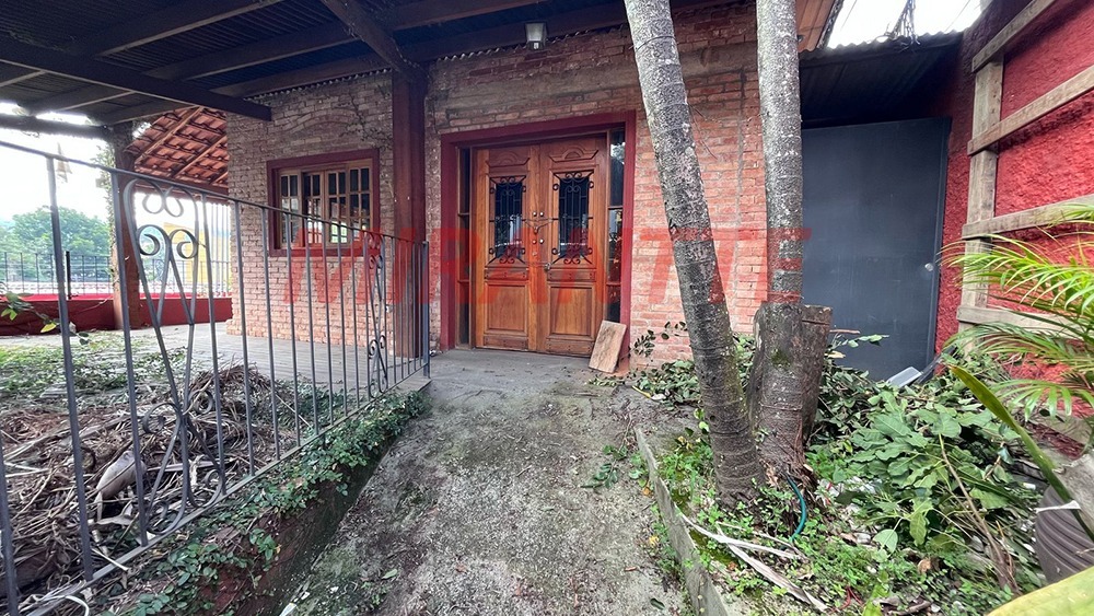 Comercial de 160m² em Tremembe