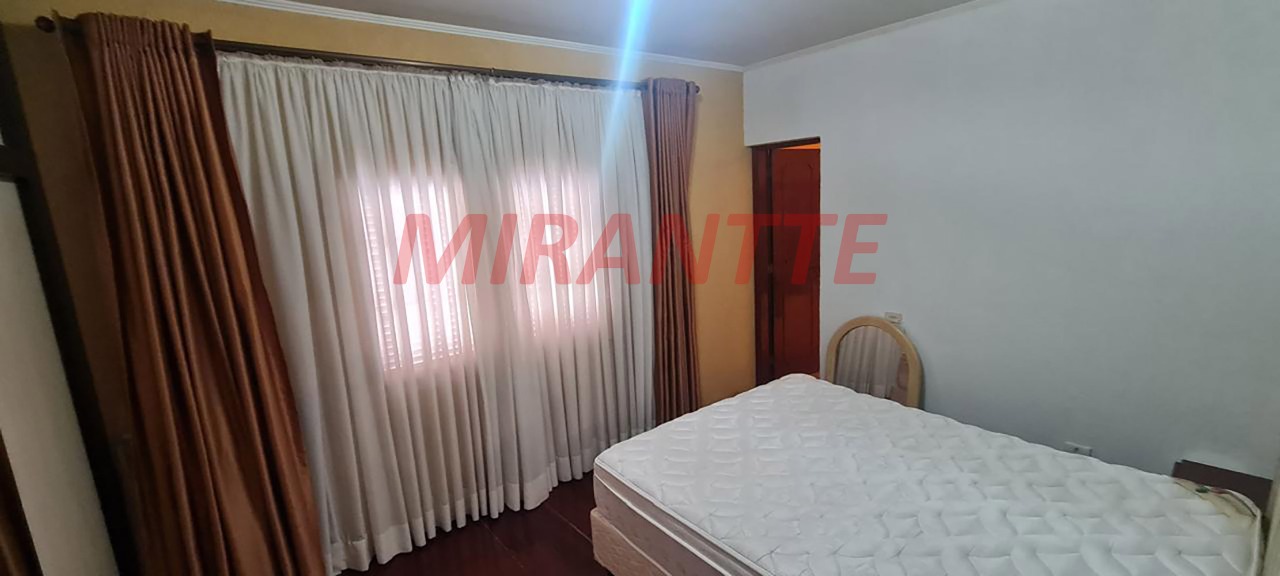 Sobrado de 247m² com 4 quartos em Parada Inglesa