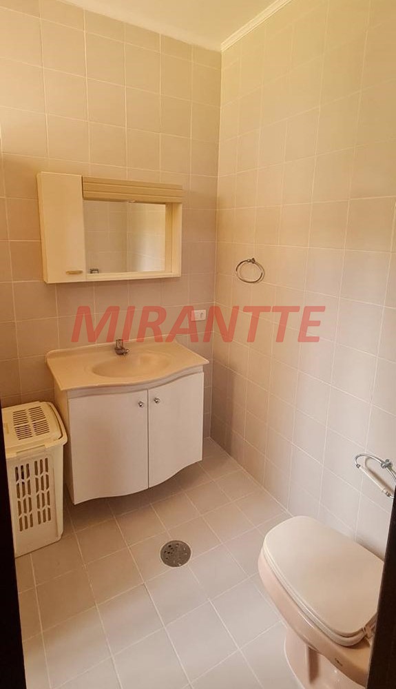 Sobrado de 247m² com 4 quartos em Parada Inglesa