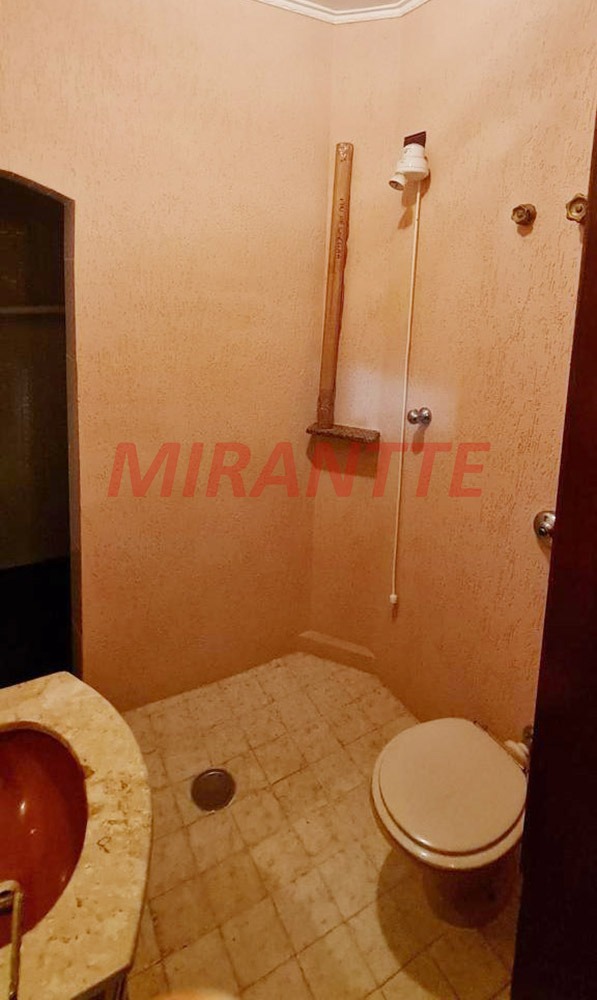 Sobrado de 247m² com 4 quartos em Parada Inglesa