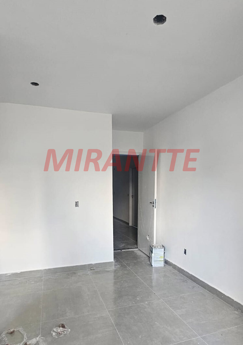 Apartamento de 35m² com 2 quartos em Parada Inglesa
