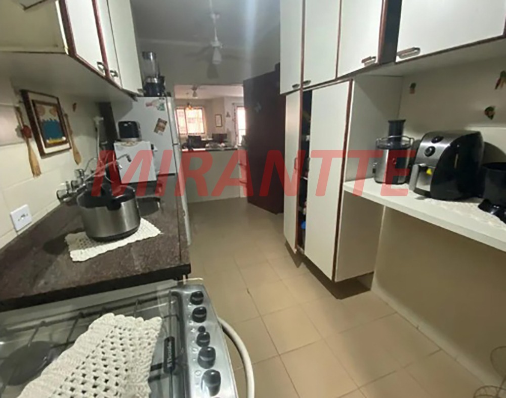Apartamento de 94m² com 4 quartos em Vila Alzira