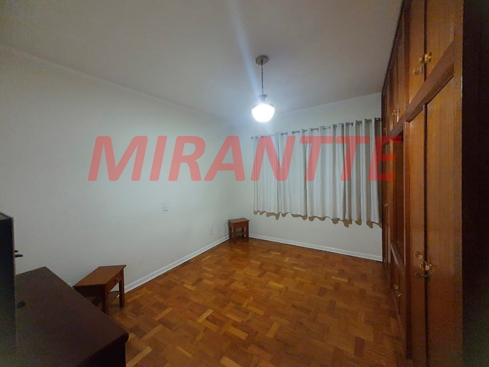 Sobrado de 202m² com 3 quartos em Jardim Japão