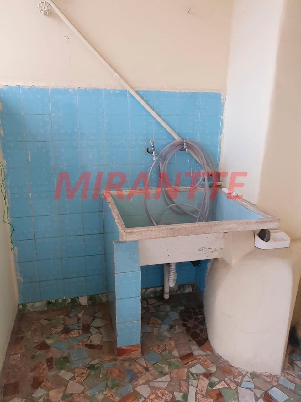 Sobrado de 202m² com 3 quartos em Jardim Japão