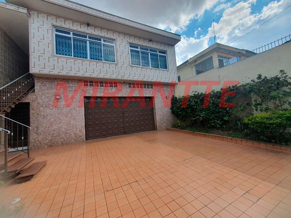 Sobrado de 202m² com 3 quartos em Jardim Japão
