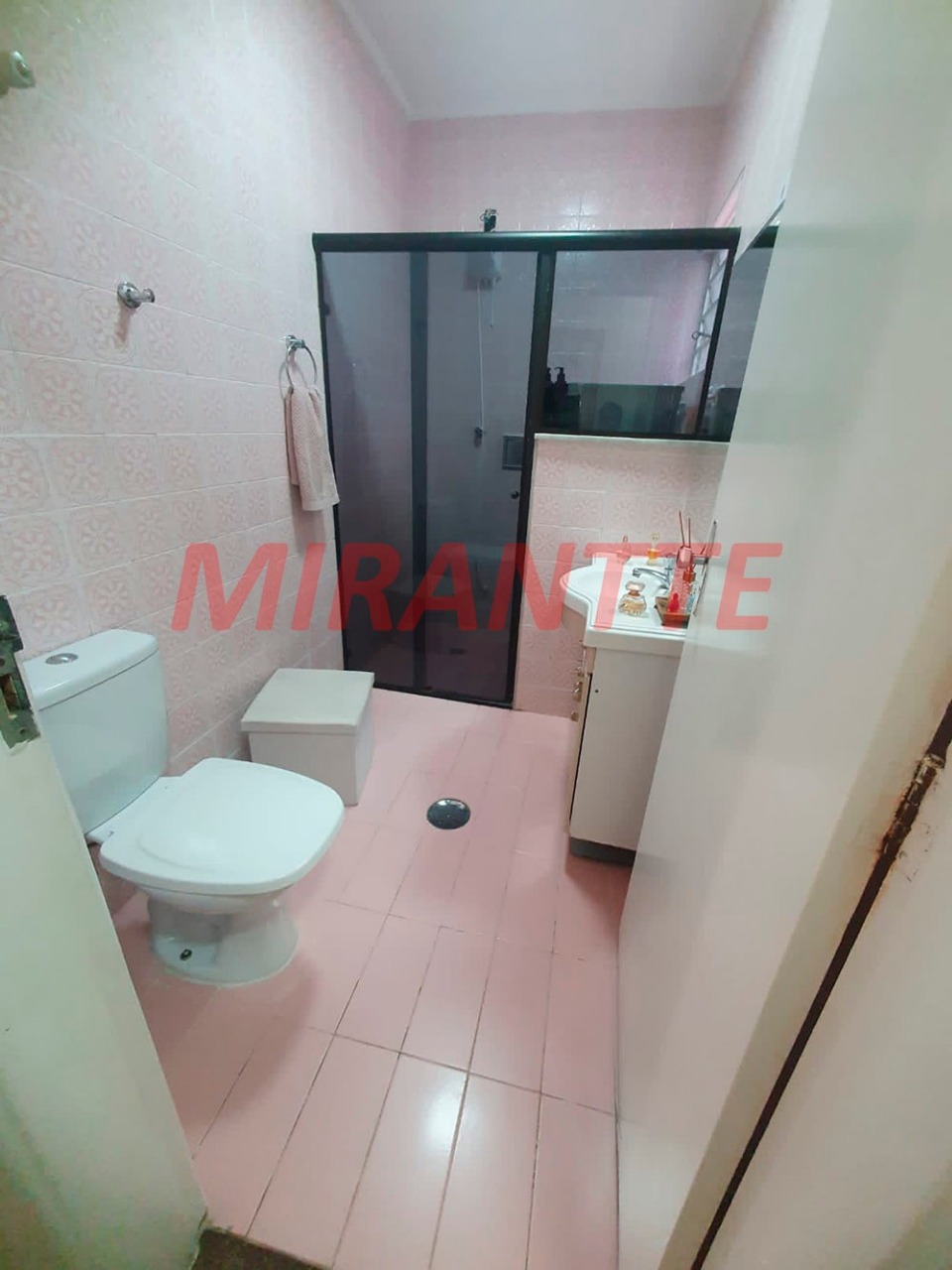 Sobrado de 202m² com 3 quartos em Jardim Japão