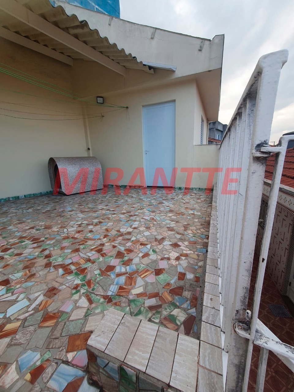 Sobrado de 202m² com 3 quartos em Jardim Japão