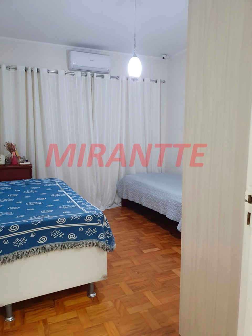 Sobrado de 202m² com 3 quartos em Jardim Japão