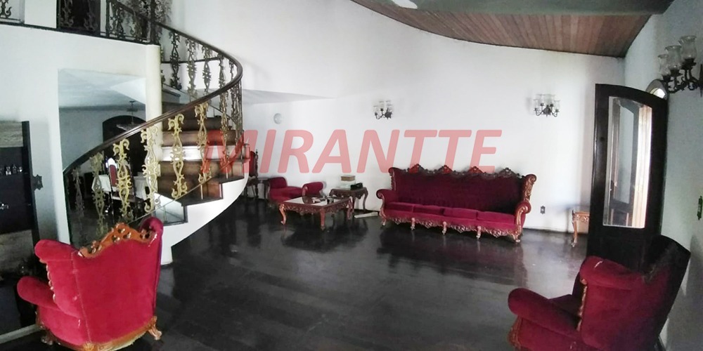 Sobrado de 270m² com 3 quartos em Tucuruvi