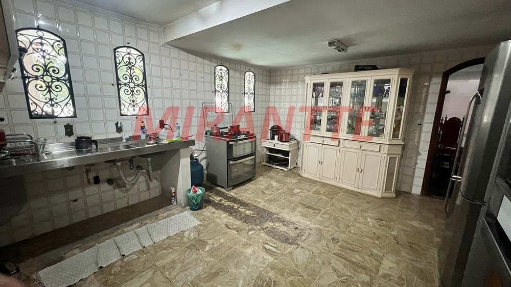 Sobrado de 270m² com 3 quartos em Tucuruvi