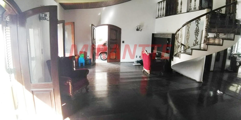 Sobrado de 270m² com 3 quartos em Tucuruvi