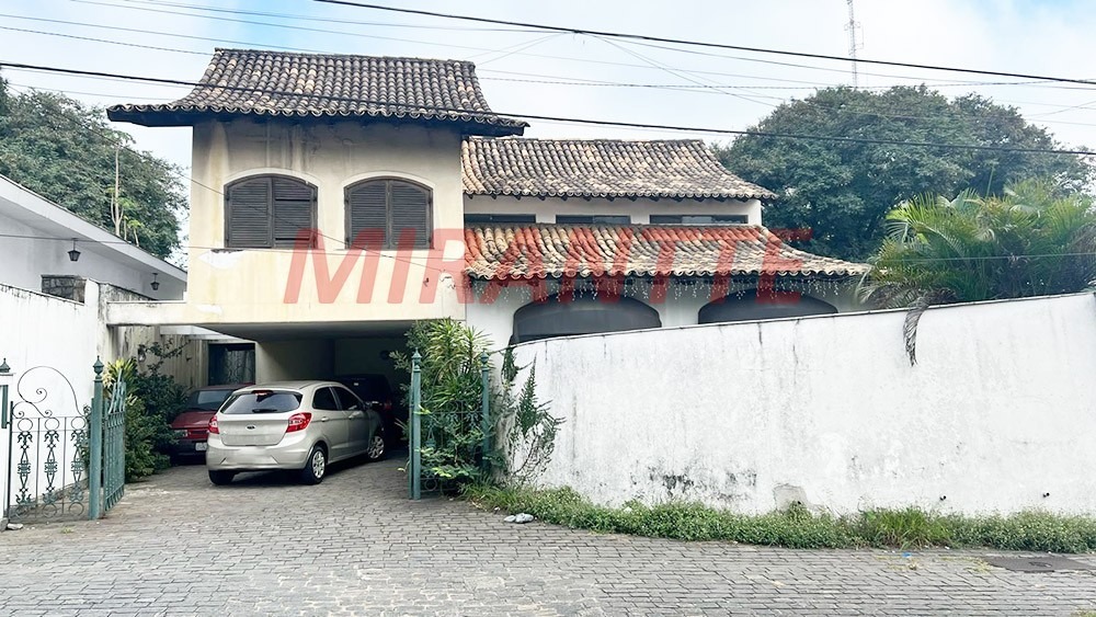 Sobrado de 270m² com 3 quartos em Tucuruvi
