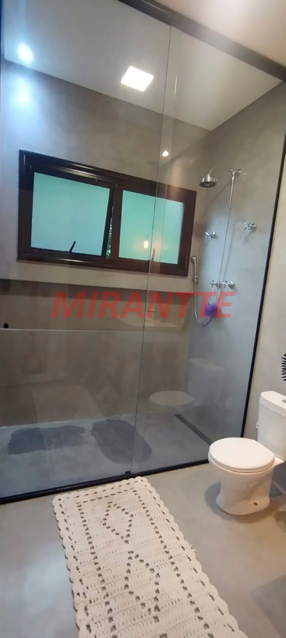 Cond. fechado de 317m² com 3 quartos em Serra da Cantareira