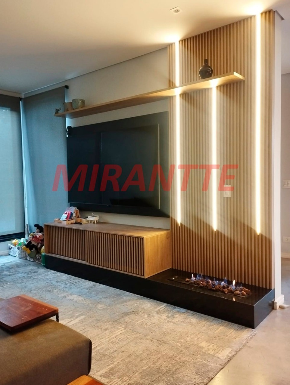 Cond. fechado de 317m² com 3 quartos em Serra da Cantareira