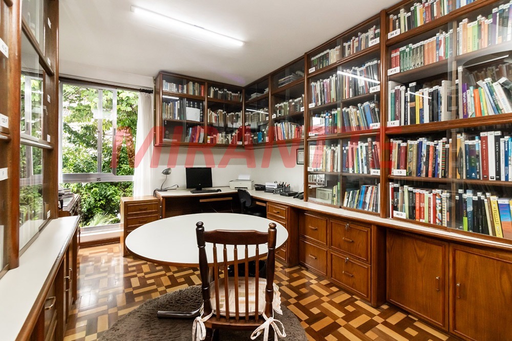 Sobrado de 335m² com 3 quartos em Jardim França