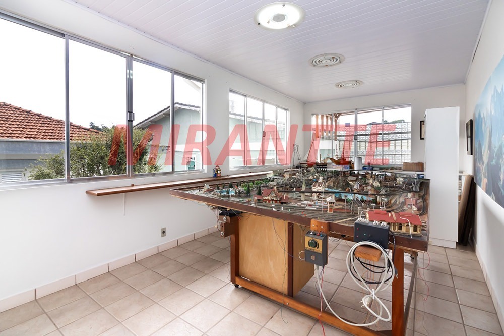Sobrado de 335m² com 3 quartos em Jardim França