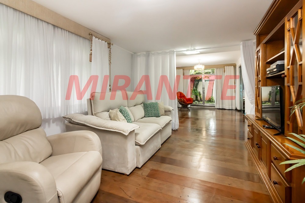 Sobrado de 335m² com 3 quartos em Jardim França