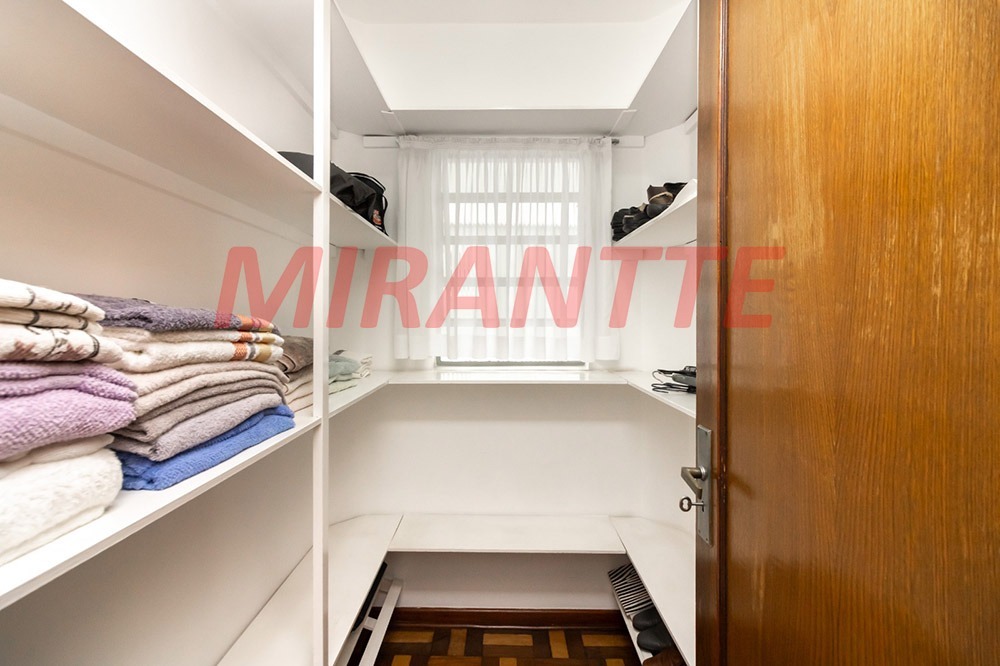 Sobrado de 335m² com 3 quartos em Jardim França