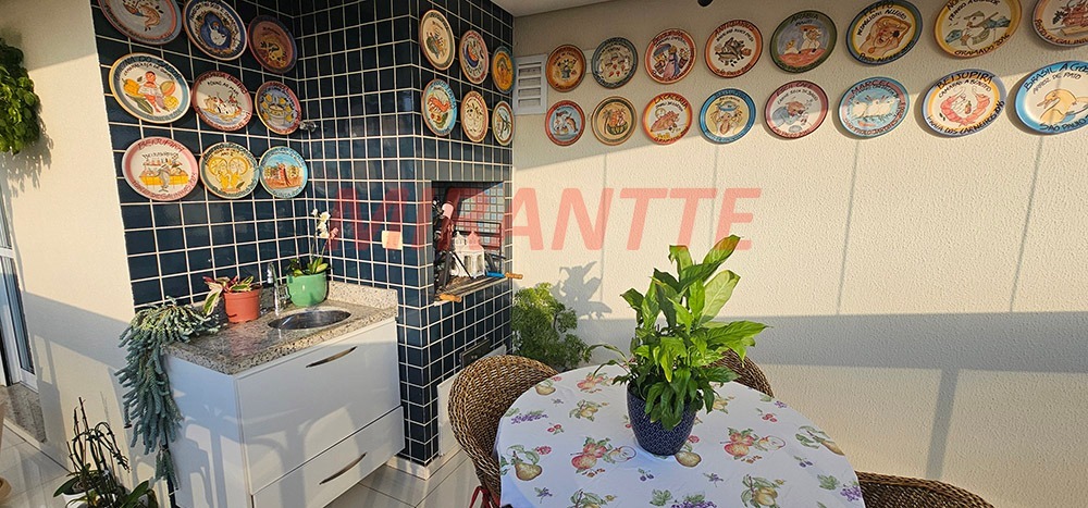 Apartamento de 160m² com 3 quartos em Santa Teresinha