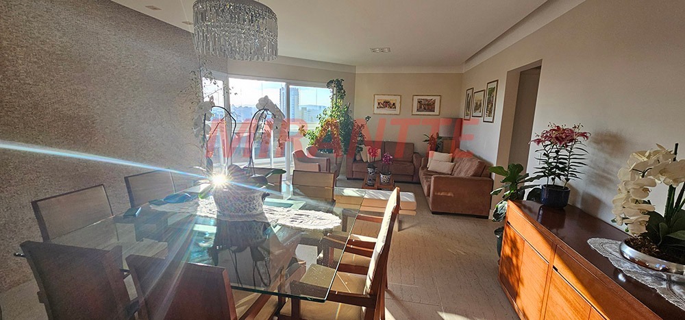 Apartamento de 160m² com 3 quartos em Santa Teresinha