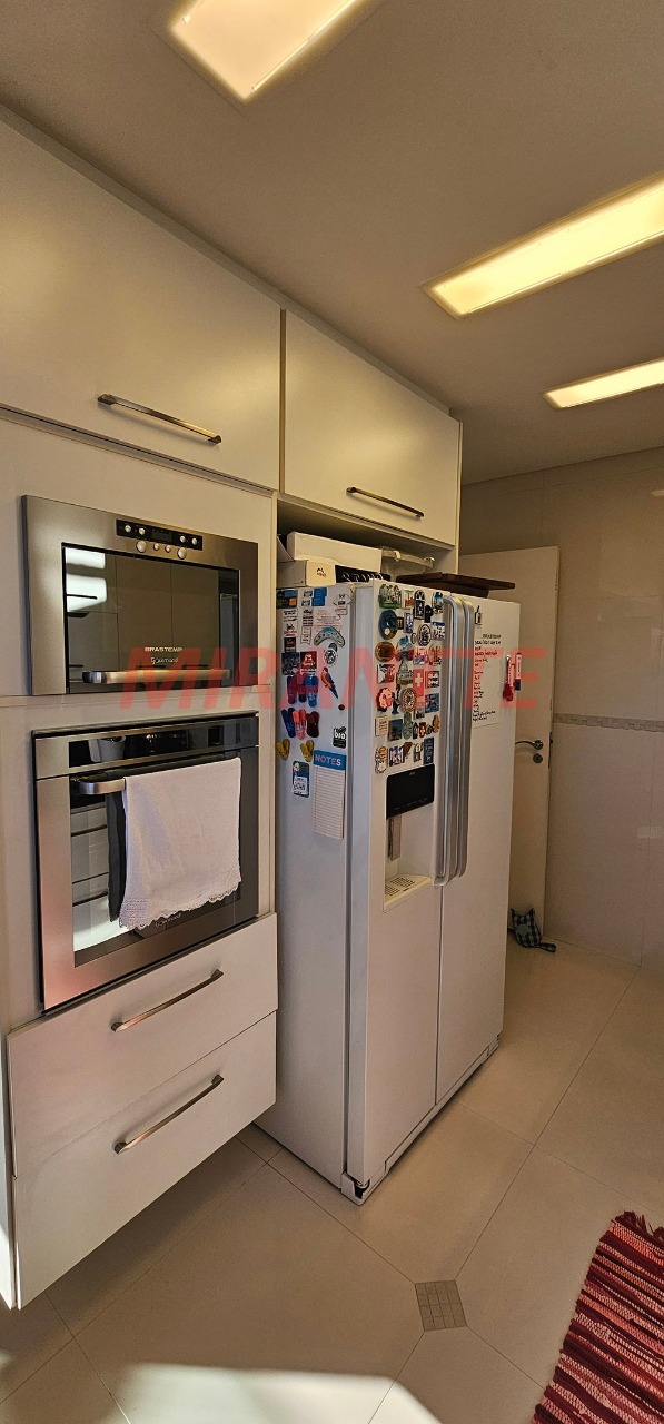 Apartamento de 160m² com 3 quartos em Santa Teresinha