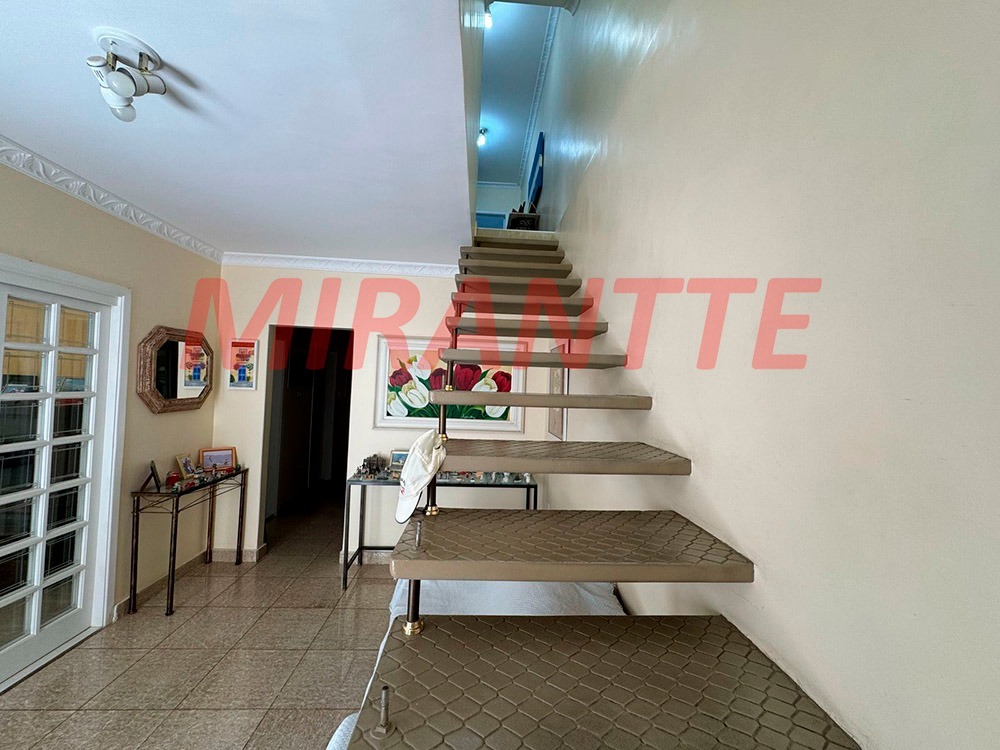 Sobrado de 225m² com 3 quartos em Lauzane Paulista
